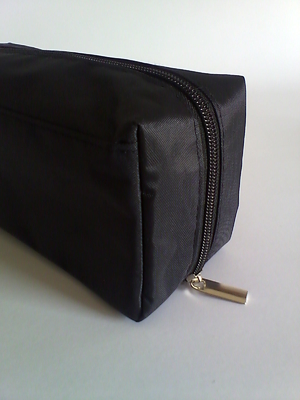 Sacos cosméticos do curso preto, malote de nylon pequeno do zíper para o cosmético e moeda